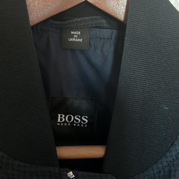 Hugo Boss bomber jacket navy blue fitted light - Picture 2 of 3